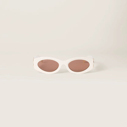 Chocolate brown lenses