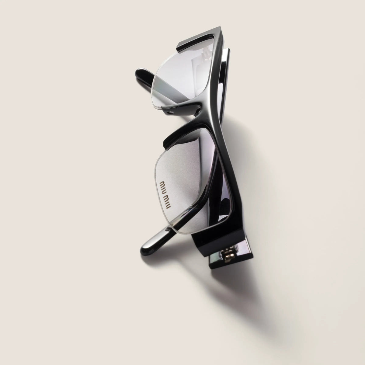 Crystal gradient sky lenses